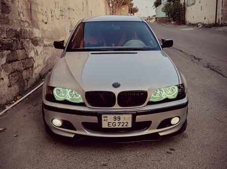 BMW 318 2002