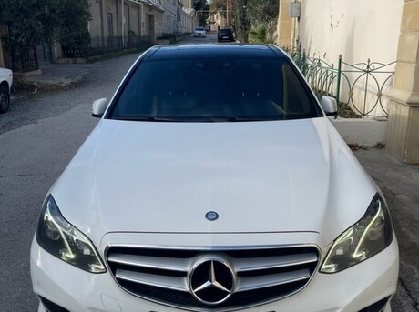 Mercedes E 250 4MATIC 2014
