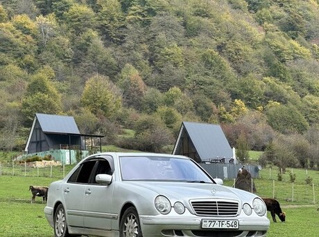 Mercedes E 240 1999