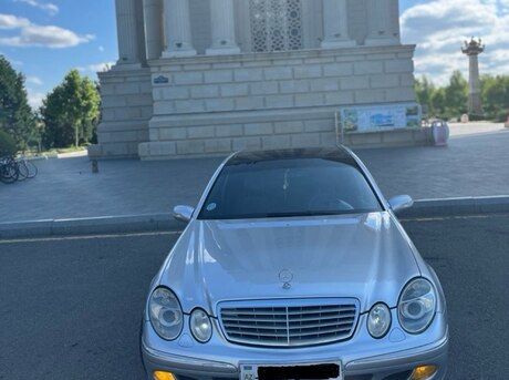 Mercedes E 320 2003
