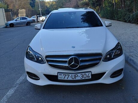 Mercedes E 220 2015