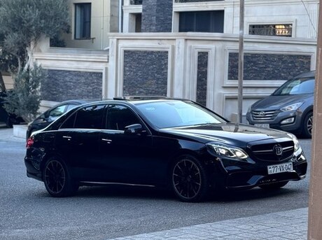 Mercedes E 250