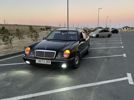 Mercedes E 200 1999