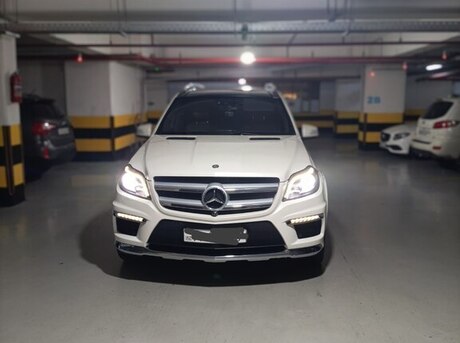 Mercedes GL 500 4MATIC 2013