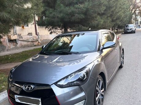 Hyundai Veloster 2012