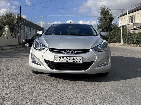 Hyundai Elantra 2013