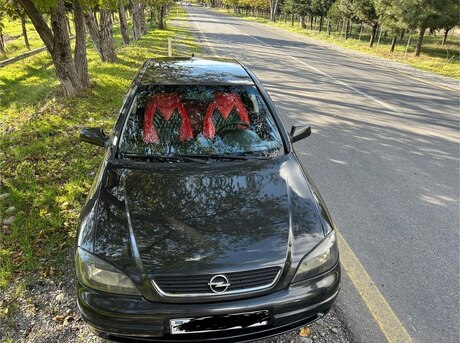 Opel Astra 1998
