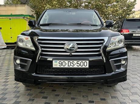 Lexus LX 570 2012