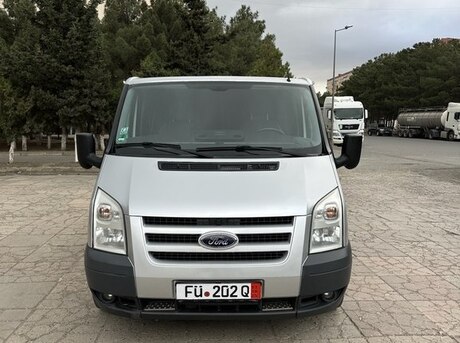 Ford Transit 2010