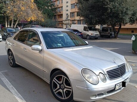 Mercedes E 270 2002