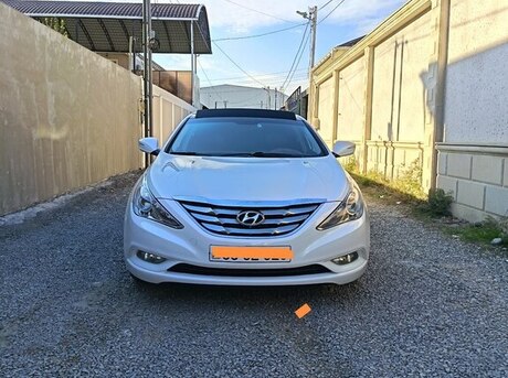 Hyundai Sonata 2012