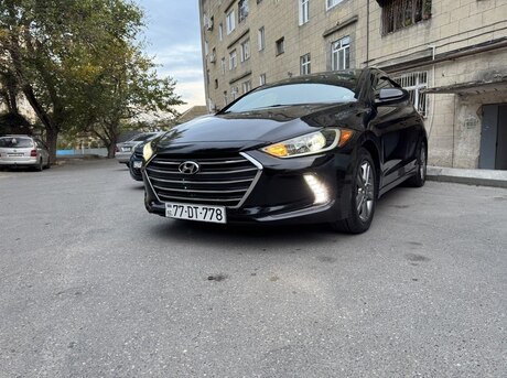 Hyundai Elantra 2017