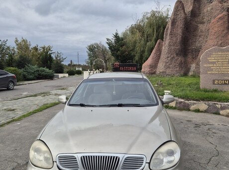 Daewoo Leganza 2001