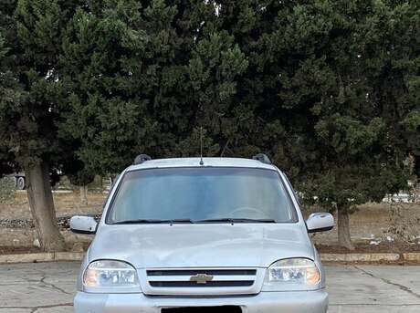 Chevrolet Niva 2008