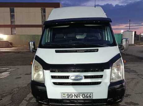 Ford Transit 2010