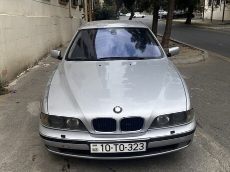 BMW 528 2000