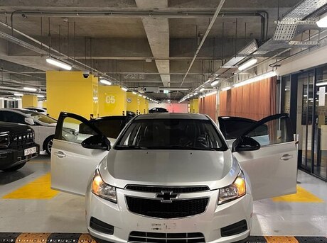 Chevrolet Cruze 2012