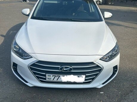 Hyundai Avante 2016