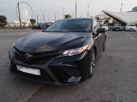 Toyota Camry 2018