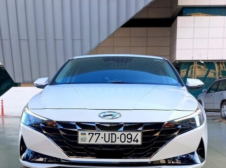 Hyundai Elantra 2021