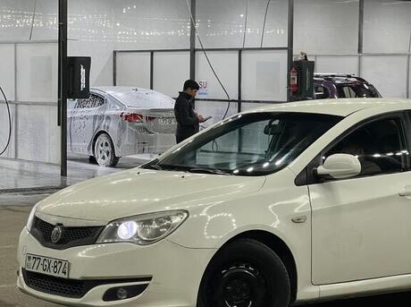 MG 350 2012