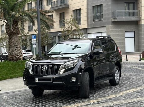 Toyota Land Cruiser Prado 2014