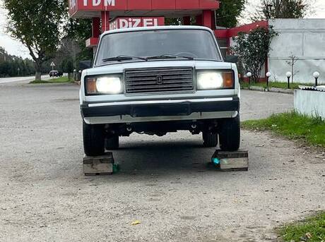 LADA (VAZ) 2104 2011