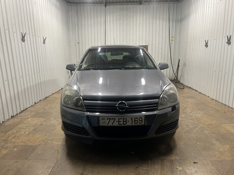 Opel Astra 2004