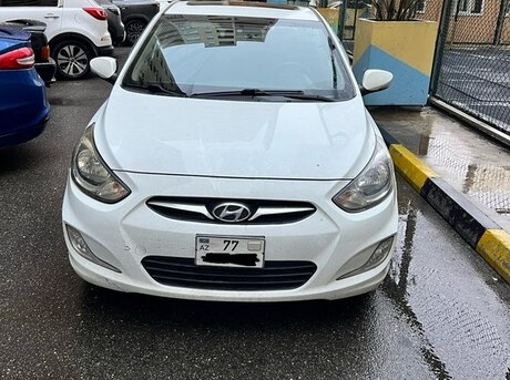 Hyundai Accent 2012