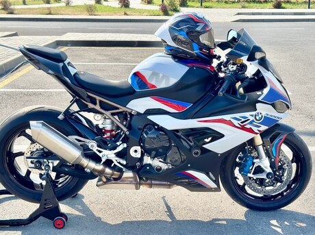 BMW S 1000 RR