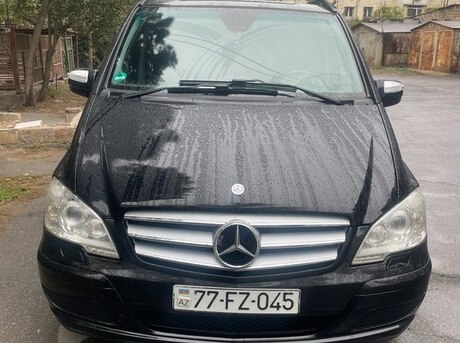 Mercedes Viano