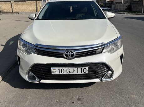 Toyota Camry 2016
