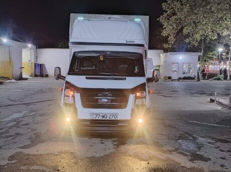 Ford Transit 2011