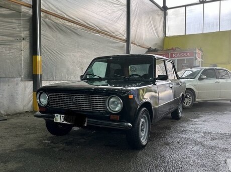 LADA (VAZ) 21011 1986