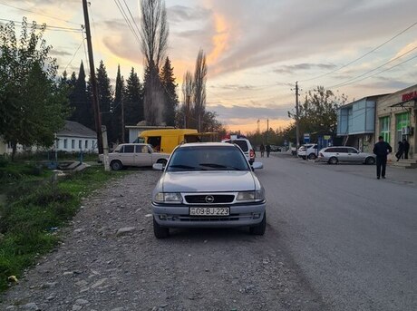 Opel Astra 1997