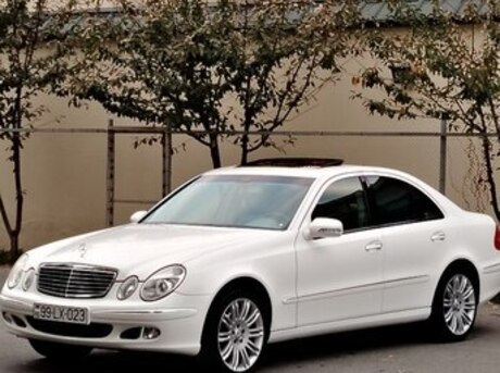 Mercedes E 320 2004