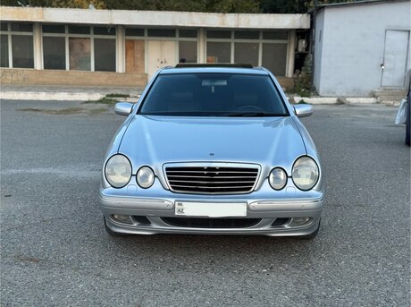 Mercedes E 280 2000