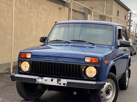 LADA (VAZ) Niva 2016
