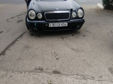 Mercedes E 240 1998