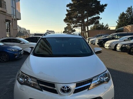 Toyota RAV4 2014