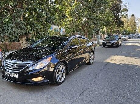 Hyundai Sonata 2013