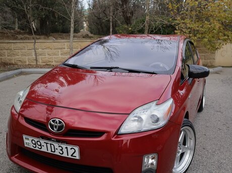 Toyota Prius 2011