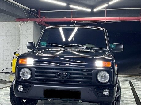 LADA (VAZ) Niva 2023