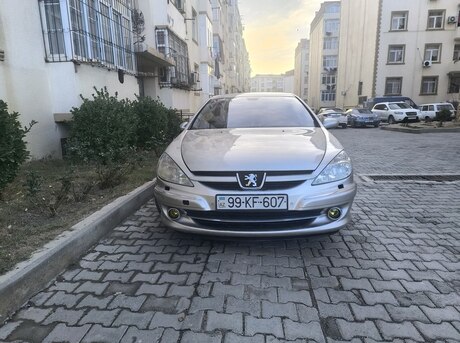 Peugeot 607 2005