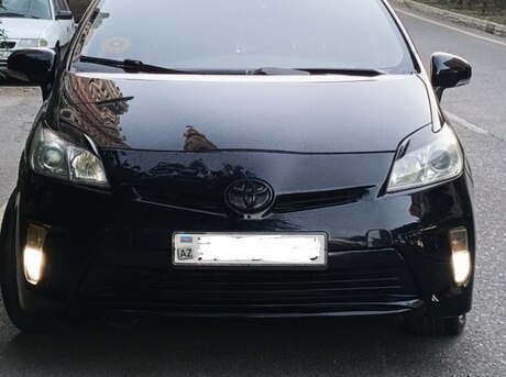 Toyota Prius 2012