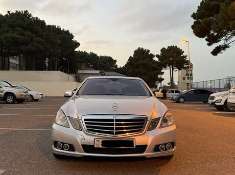 Mercedes E 220 2011