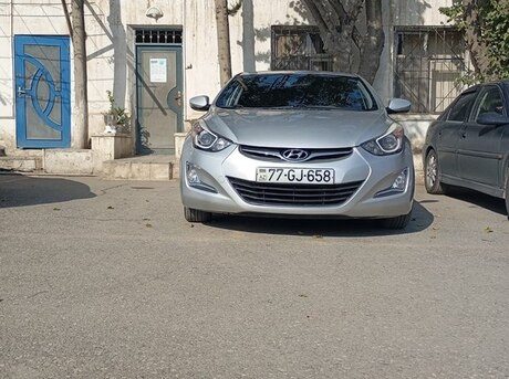 Hyundai Avante 2013