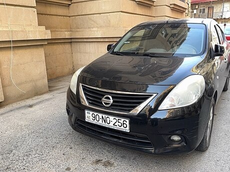 Nissan Sunny 2012