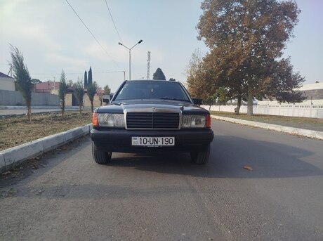 Mercedes 190 1991