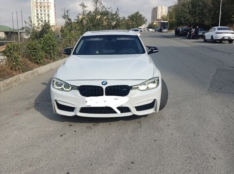 BMW 328 2015